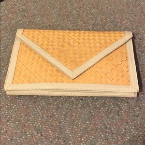 Vintage woven summer purse